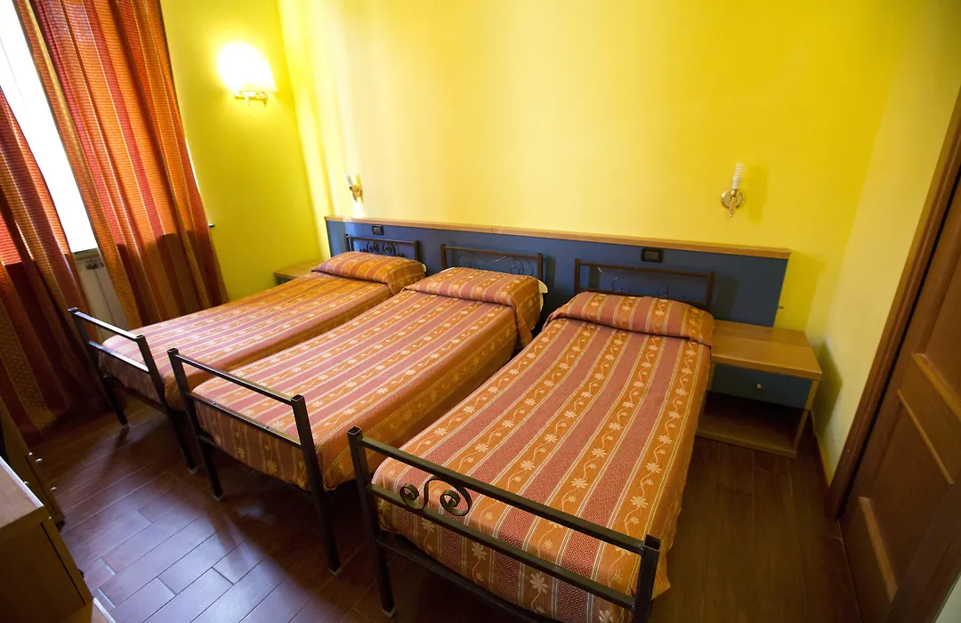 Hostel Beautiful-1